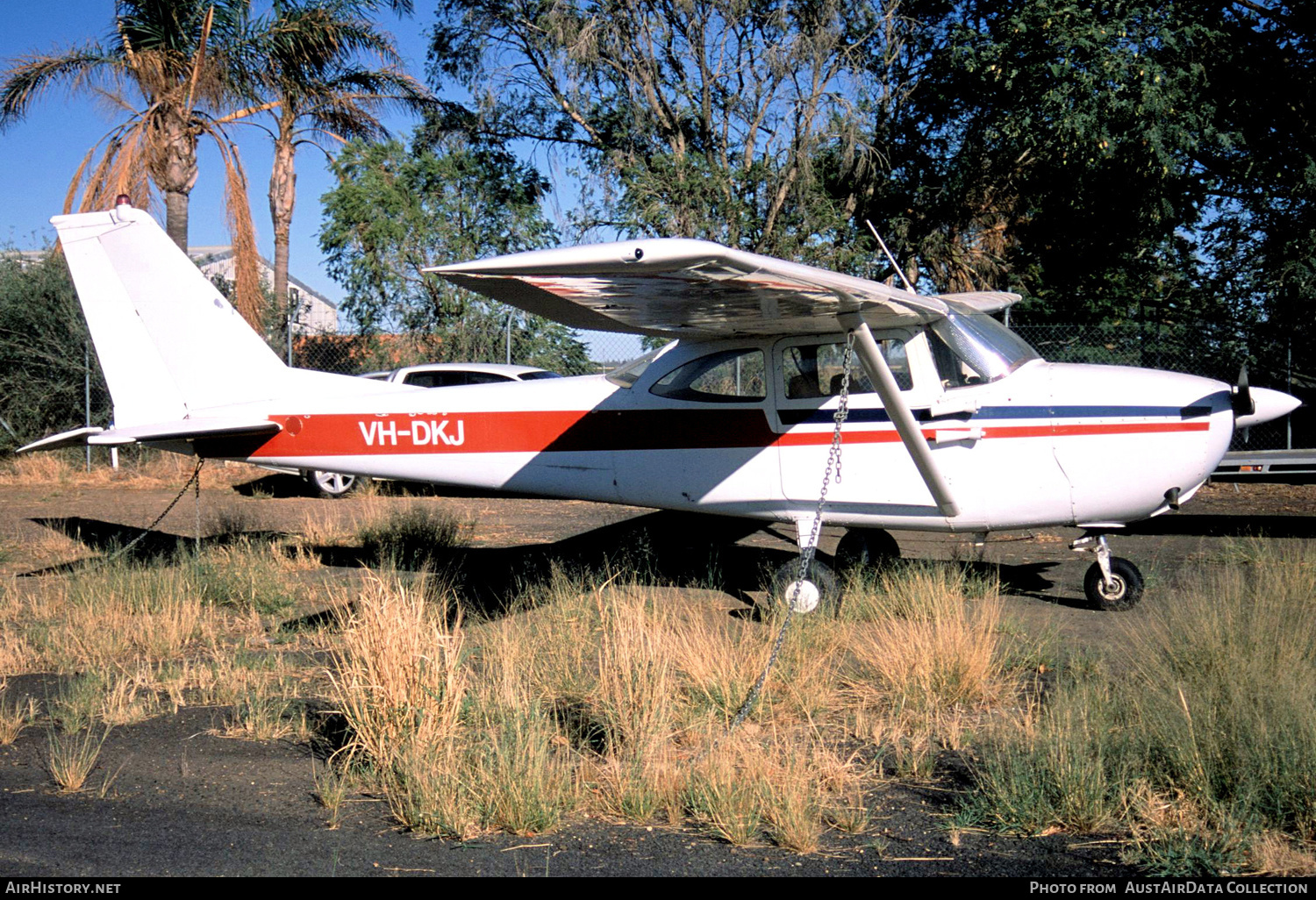 Aircraft Photo of VH-DKJ | Cessna 172E Skyhawk | AirHistory.net #381048