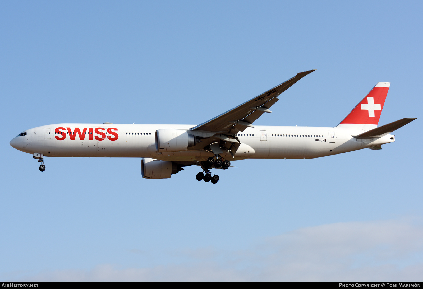 Aircraft Photo of HB-JNE | Boeing 777-3DE/ER | Swiss International Air Lines | AirHistory.net #381072