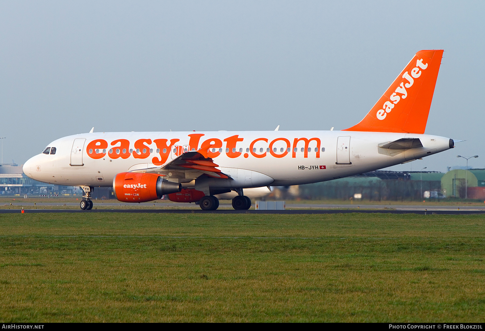 Aircraft Photo of HB-JYH | Airbus A319-111 | EasyJet | AirHistory.net #381227