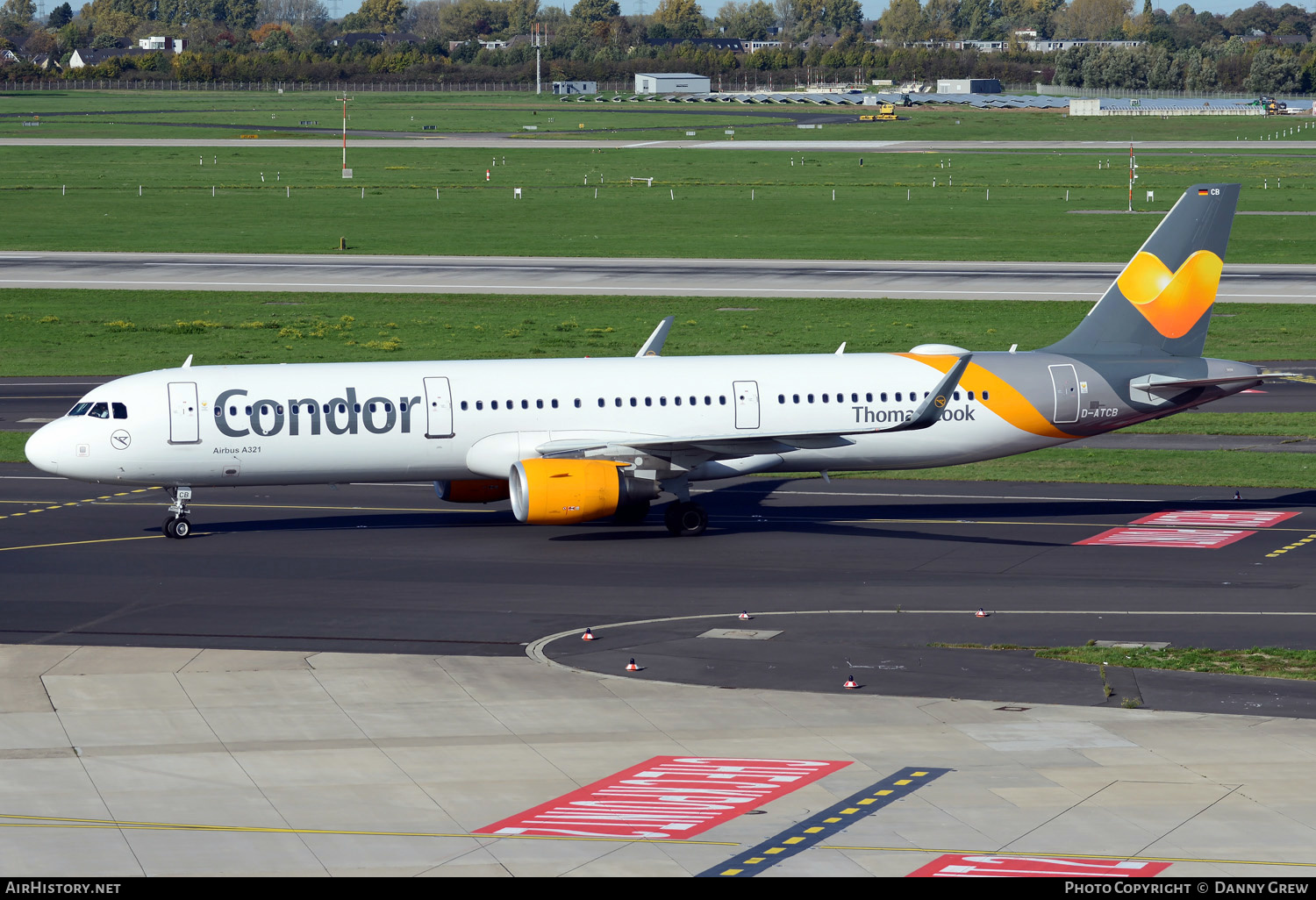 Aircraft Photo of D-ATCB | Airbus A321-211 | Condor Flugdienst | AirHistory.net #381228