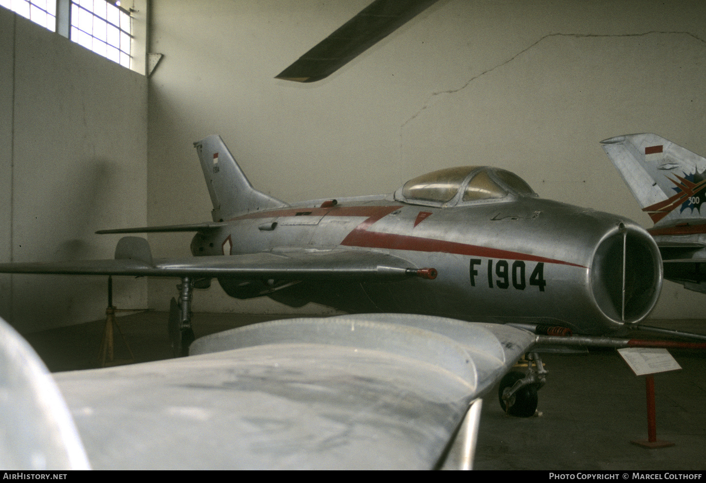 Aircraft Photo of F-1904 | Mikoyan-Gurevich MiG-19S | Indonesia - Air Force | AirHistory.net #381240