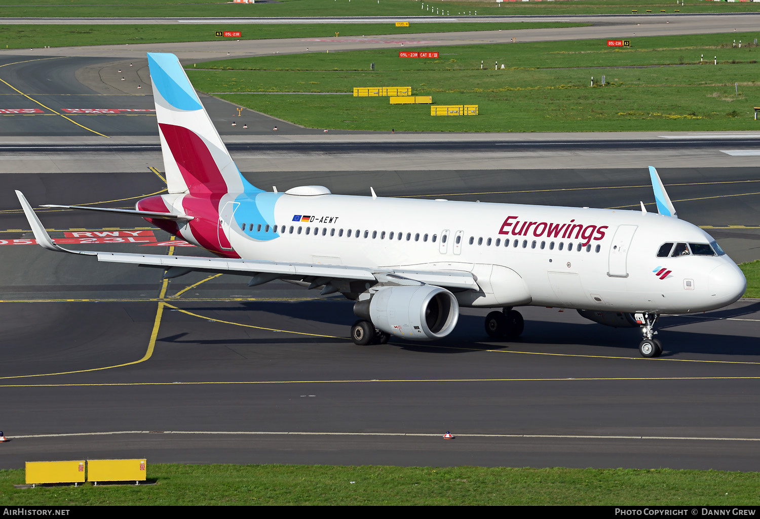Aircraft Photo of D-AEWT | Airbus A320-214 | Eurowings | AirHistory.net #381345