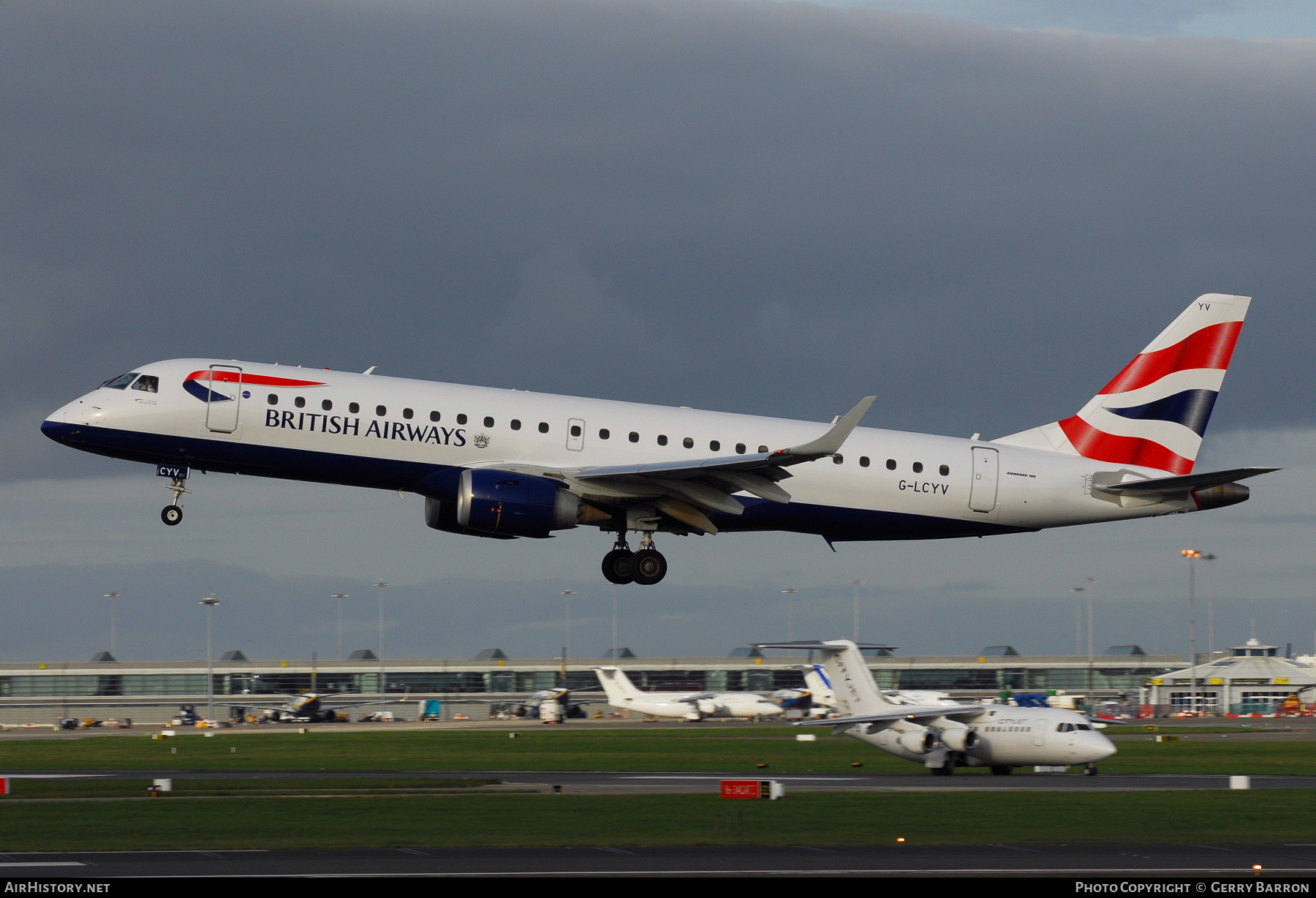 Aircraft Photo of G-LCYV | Embraer 190SR (ERJ-190-100SR) | British Airways | AirHistory.net #381397