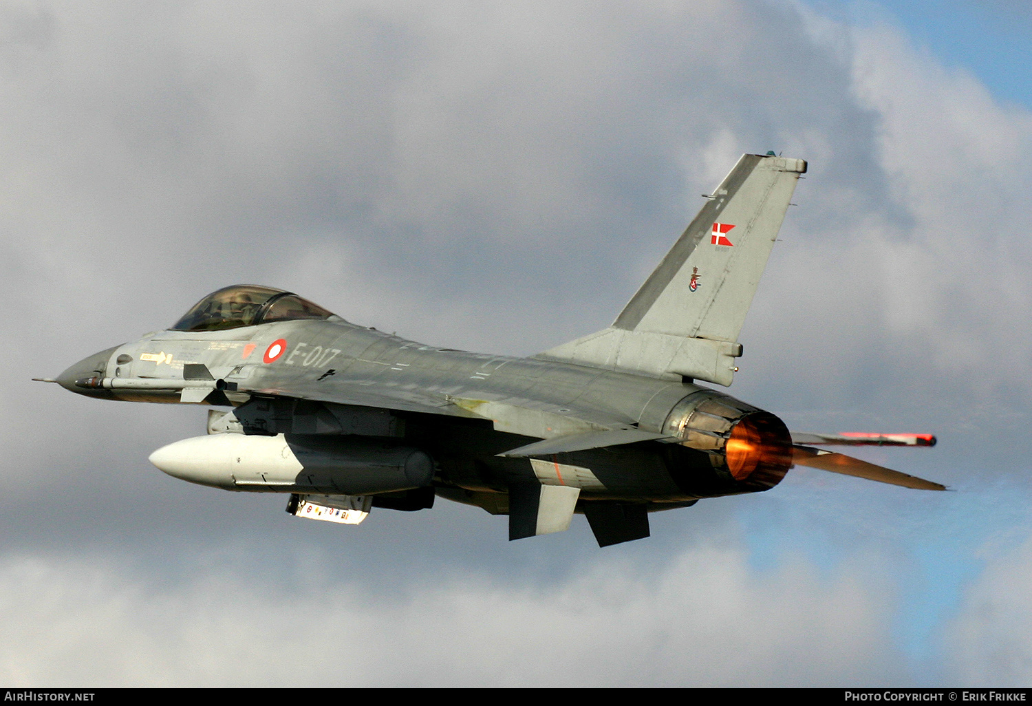Aircraft Photo of E-017 | General Dynamics F-16AM Fighting Falcon | Denmark - Air Force | AirHistory.net #381440