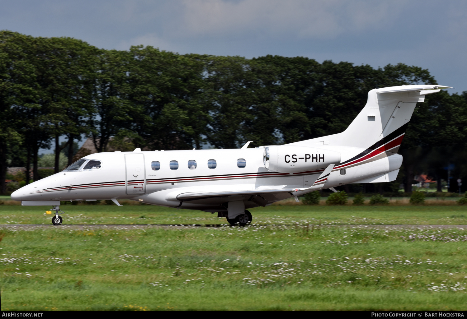 Aircraft Photo of CS-PHH | Embraer EMB-505 Phenom 300 | AirHistory.net #381444