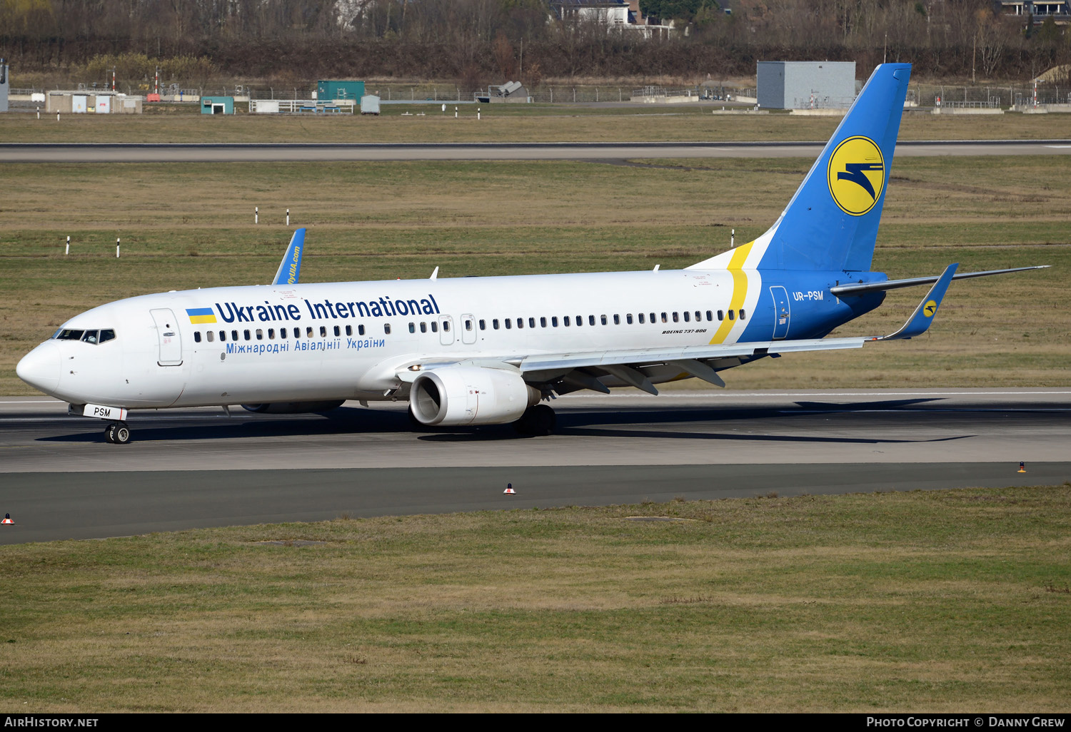 Aircraft Photo of UR-PSM | Boeing 737-8FZ | Ukraine International Airlines | AirHistory.net #381534