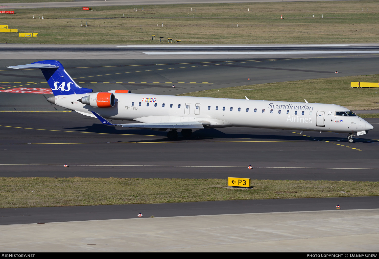 Aircraft Photo of EI-FPD | Bombardier CRJ-900LR (CL-600-2D24) | Scandinavian Airlines - SAS | AirHistory.net #381541