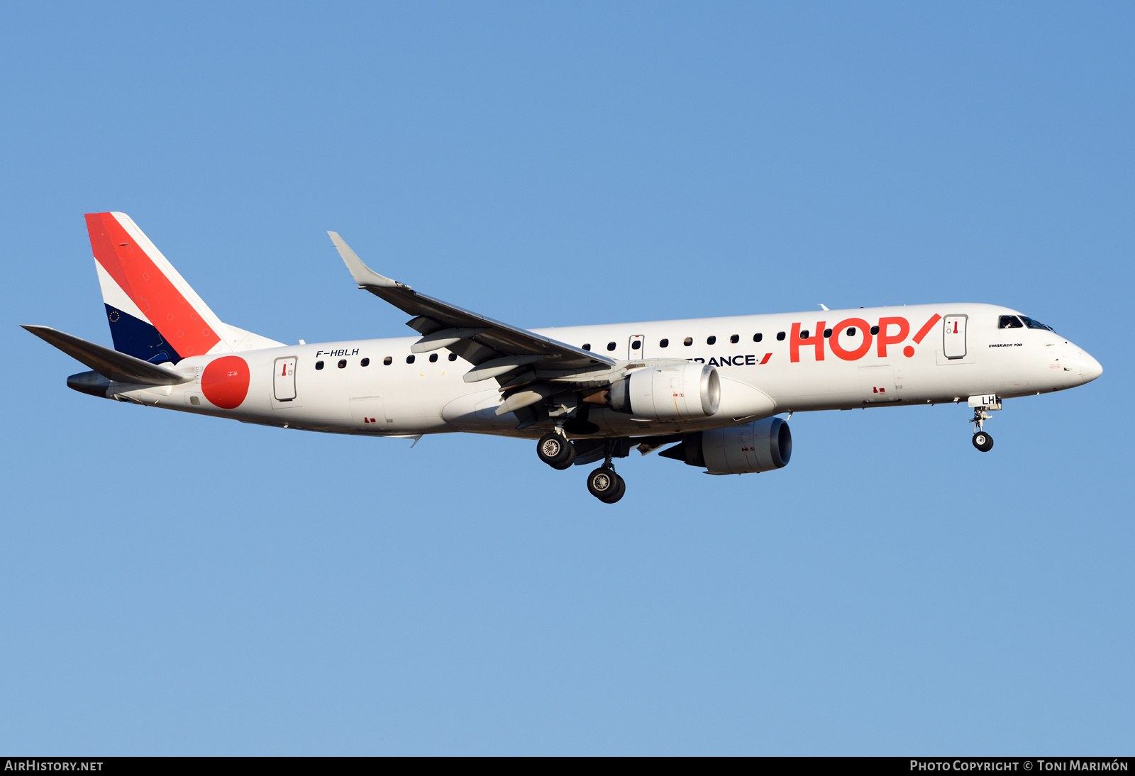 Aircraft Photo of F-HBLH | Embraer 190STD (ERJ-190-100STD) | Hop! | AirHistory.net #381586