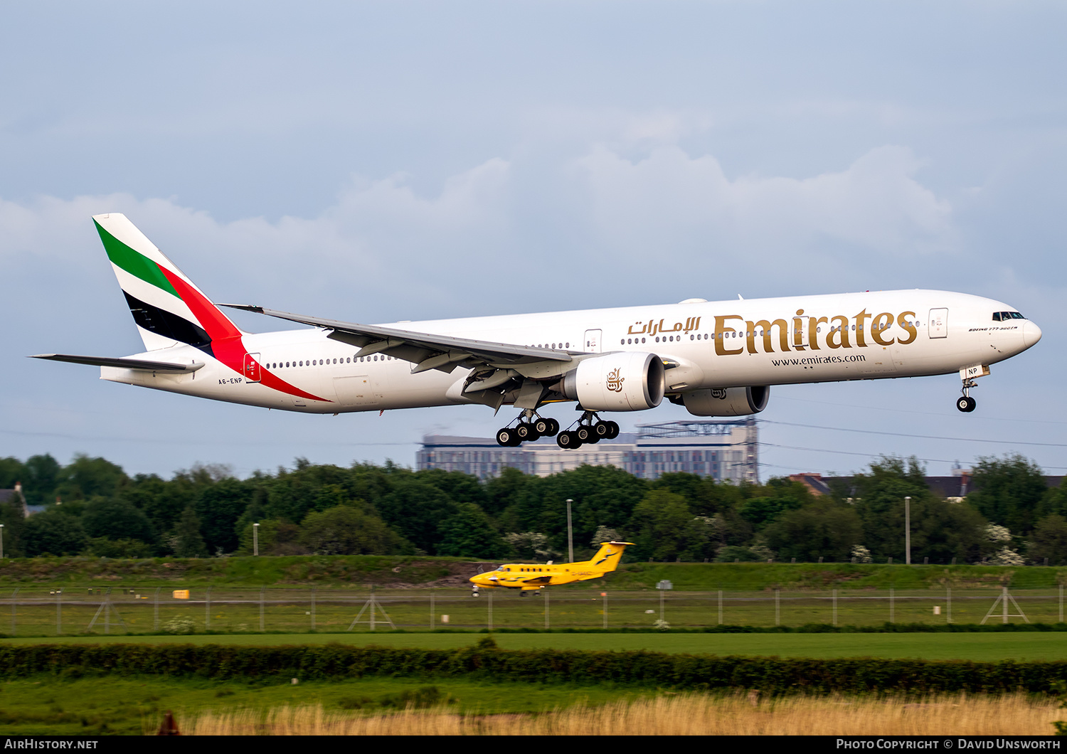 Aircraft Photo of A6-ENP | Boeing 777-31H/ER | Emirates | AirHistory.net #381713