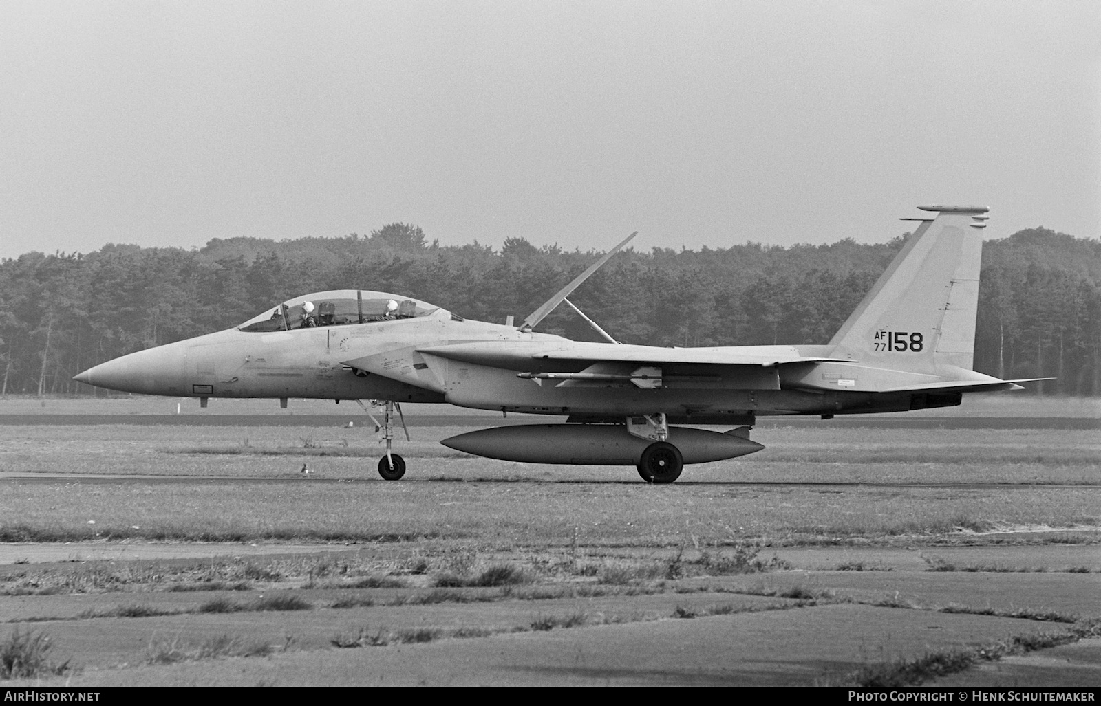 Aircraft Photo of 77-0158 / AF77-158 | McDonnell Douglas F-15B Eagle | USA - Air Force | AirHistory.net #381730