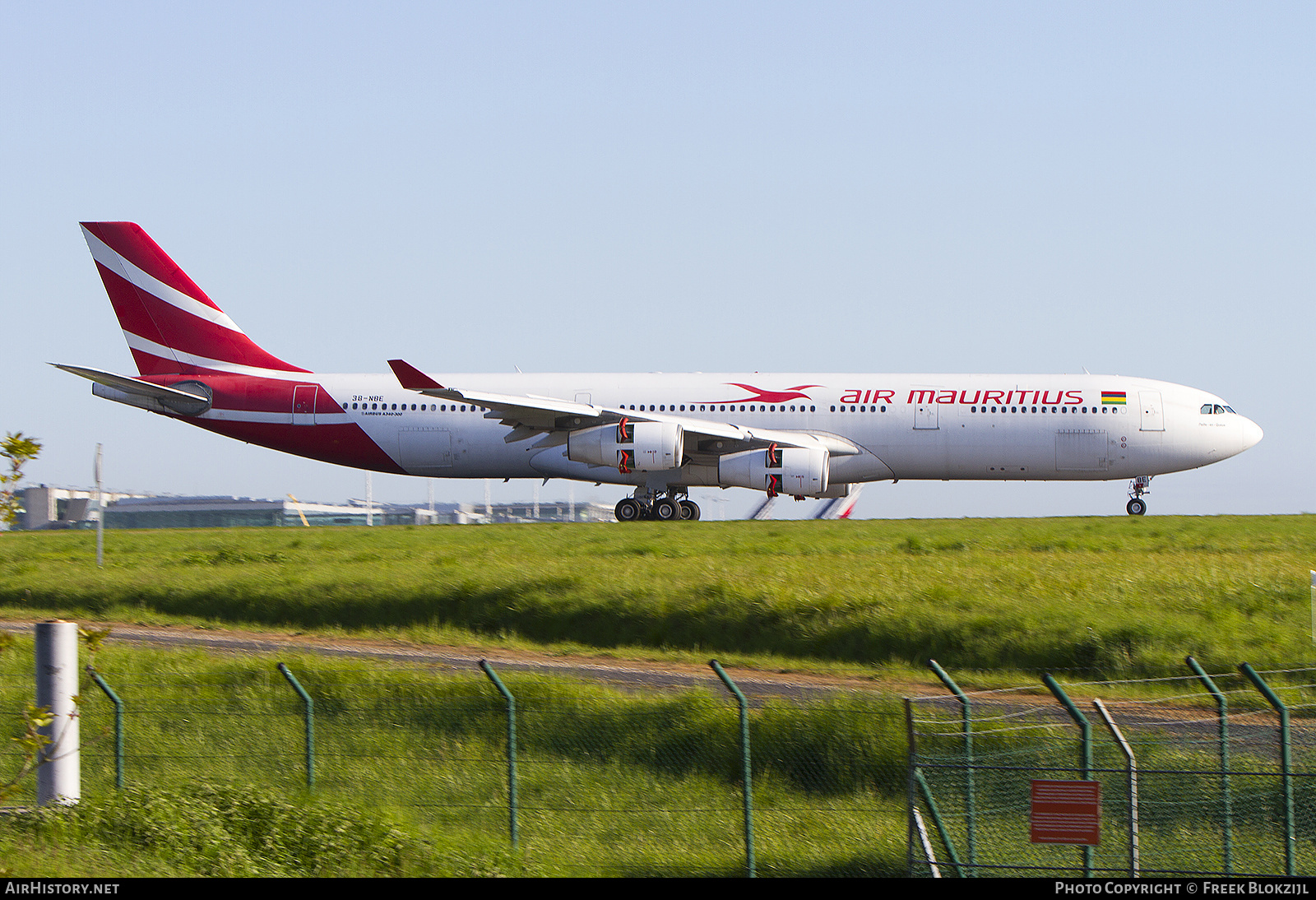 Aircraft Photo of 3B-NBE | Airbus A340-313X | Air Mauritius | AirHistory.net #381799