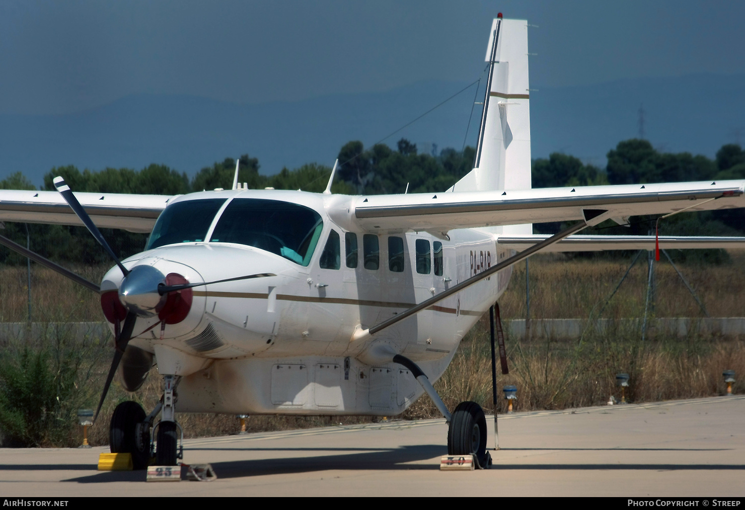 Aircraft Photo of P4-BAB | Cessna 208B Grand Caravan | AirHistory.net #381891