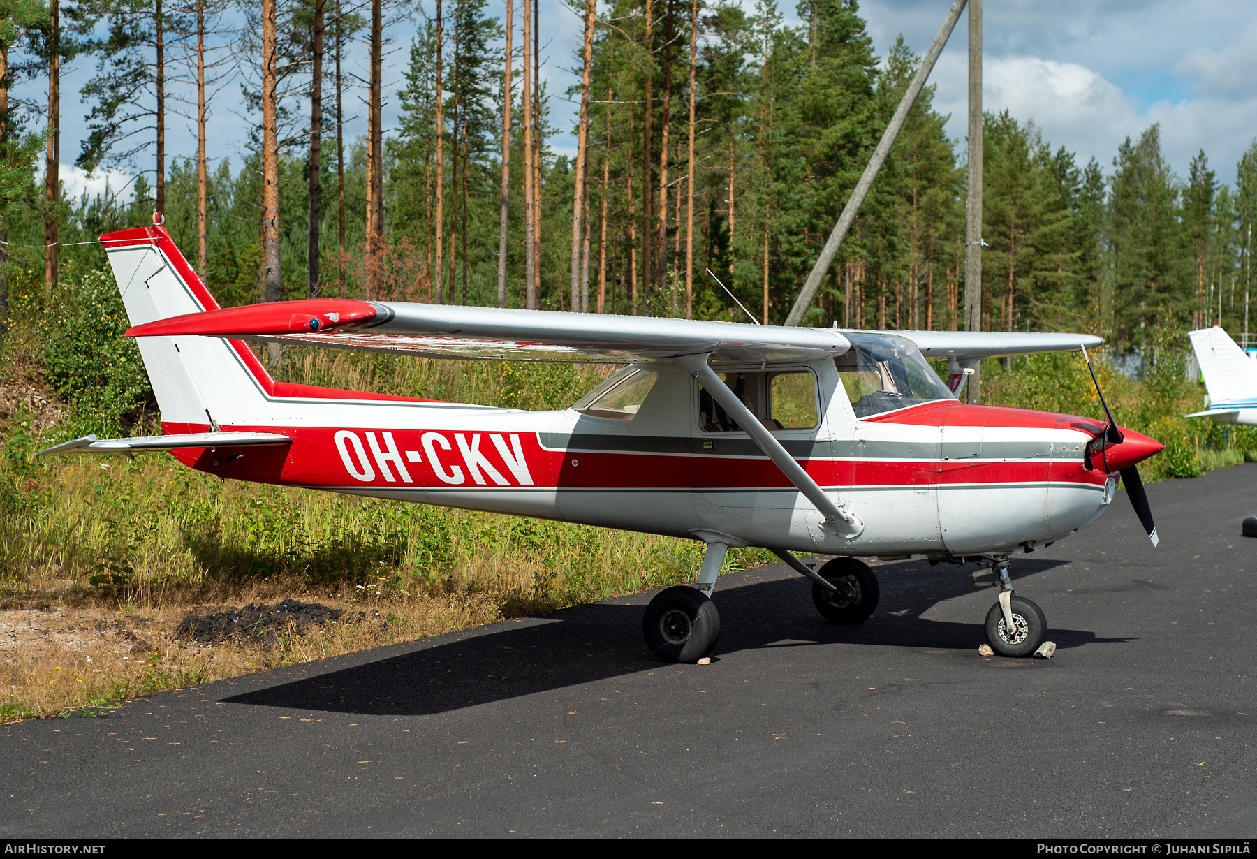 Aircraft Photo of OH-CKV | Cessna 150M | AirHistory.net #381894