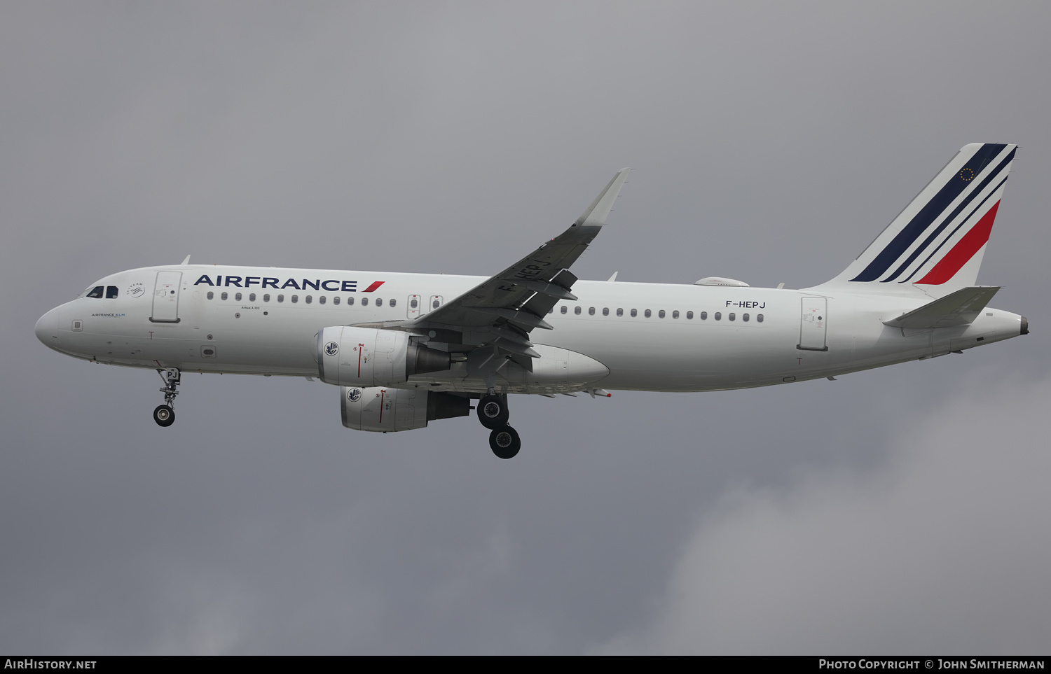 Aircraft Photo of F-HEPJ | Airbus A320-214 | Air France | AirHistory.net #381942