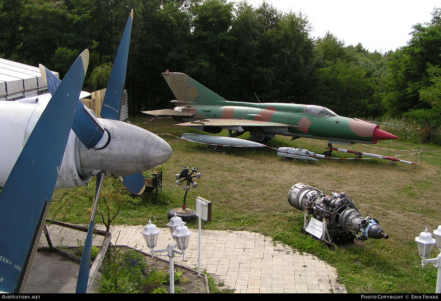 Aircraft Photo of 878 | Mikoyan-Gurevich MiG-21SPS | East Germany - Air Force | AirHistory.net #382082