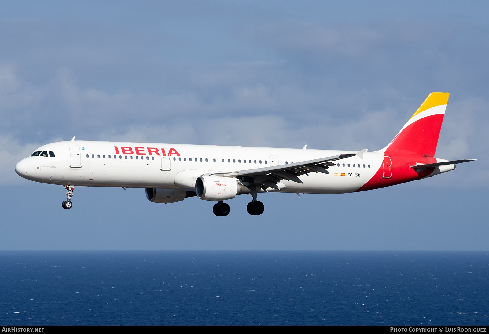 Aircraft Photo of EC-IGK | Airbus A321-213 | Iberia | AirHistory.net #382144
