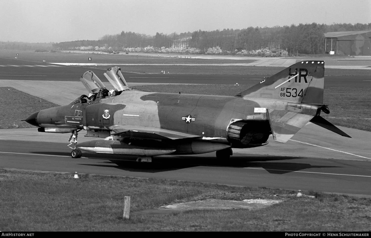 Aircraft Photo of 68-0534 / AF68-534 | McDonnell Douglas F-4E Phantom II | USA - Air Force | AirHistory.net #382150