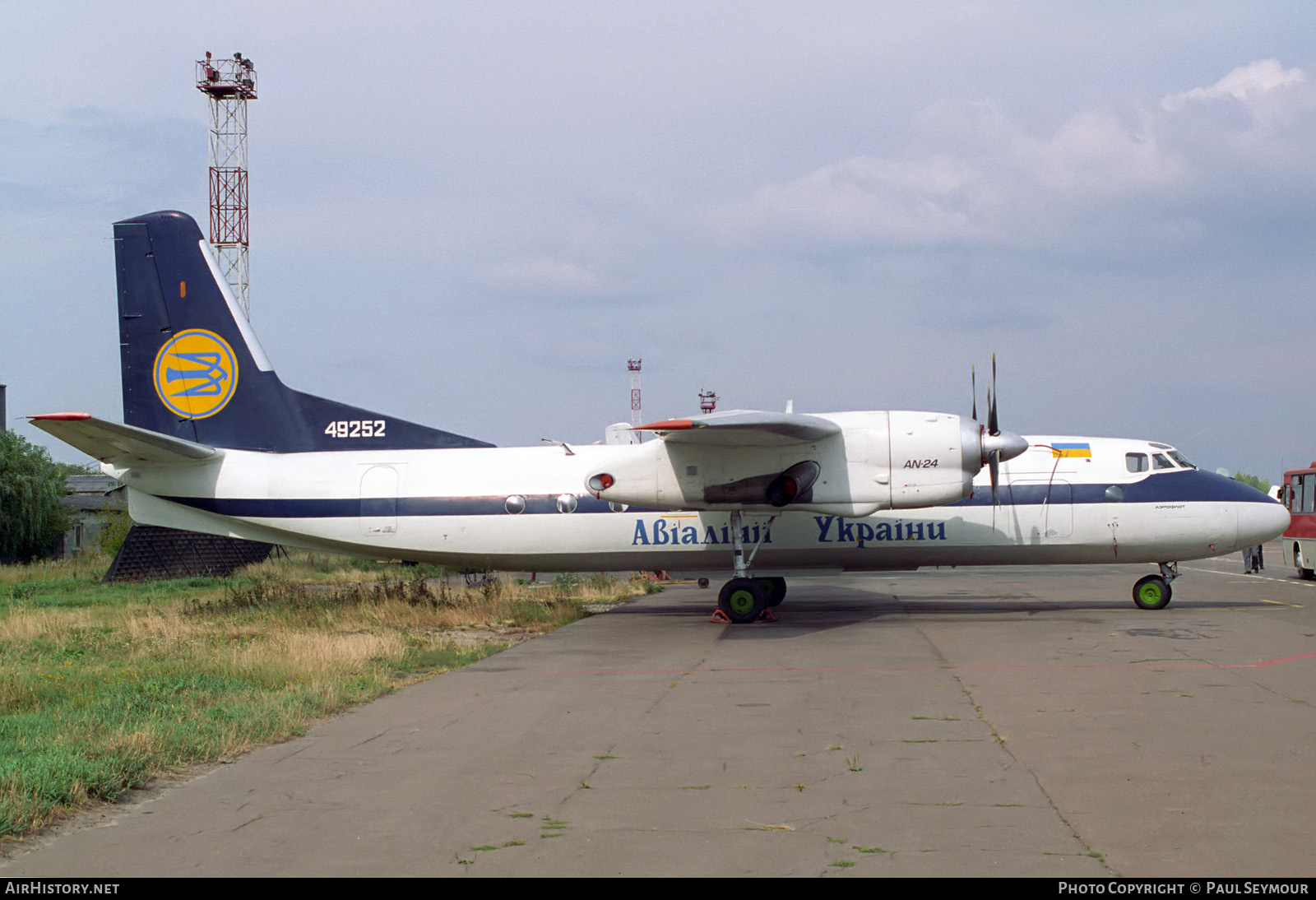 Aircraft Photo of 49252 | Antonov An-24V | Air Ukraine | AirHistory.net #382181