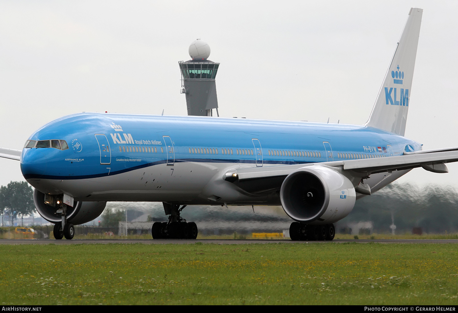 Aircraft Photo of PH-BVW | Boeing 777-300/ER | KLM - Royal Dutch Airlines | AirHistory.net #382223