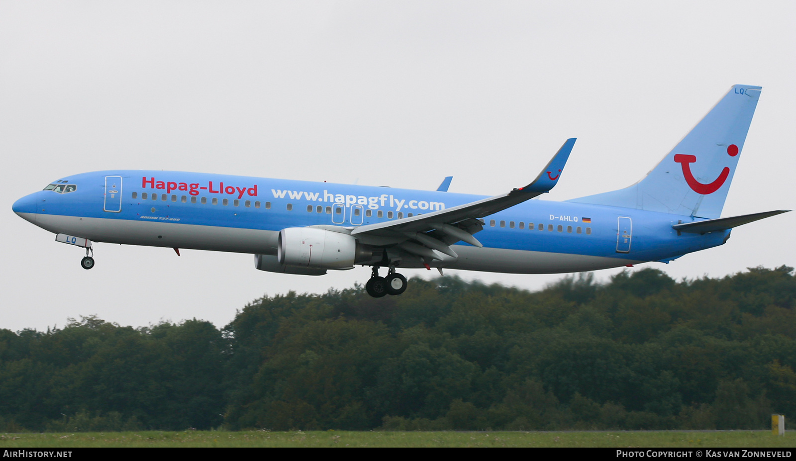 Aircraft Photo of D-AHLQ | Boeing 737-8K5 | Hapag-Lloyd | AirHistory.net #382241