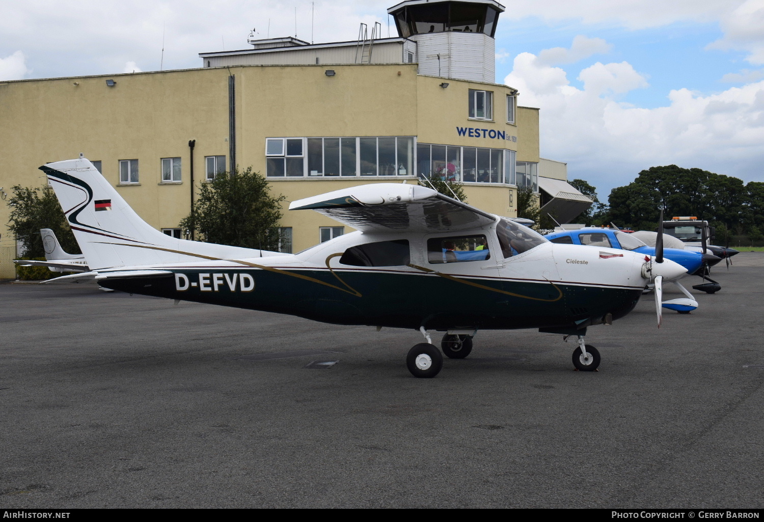 Aircraft Photo of D-EFVD | Cessna T210M Turbo Centurion II | AirHistory.net #382304