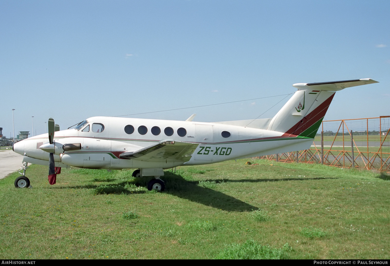 Aircraft Photo of ZS-XGD | Beech 200 Super King Air | AirHistory.net #382480