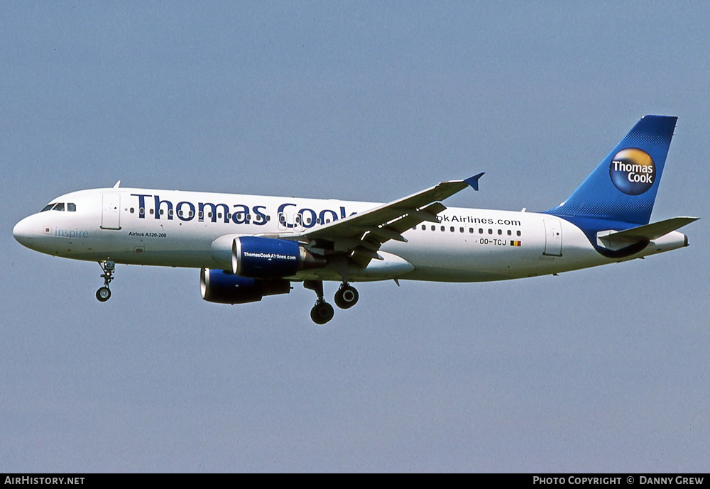 Aircraft Photo of OO-TCJ | Airbus A320-214 | Thomas Cook Airlines | AirHistory.net #382619