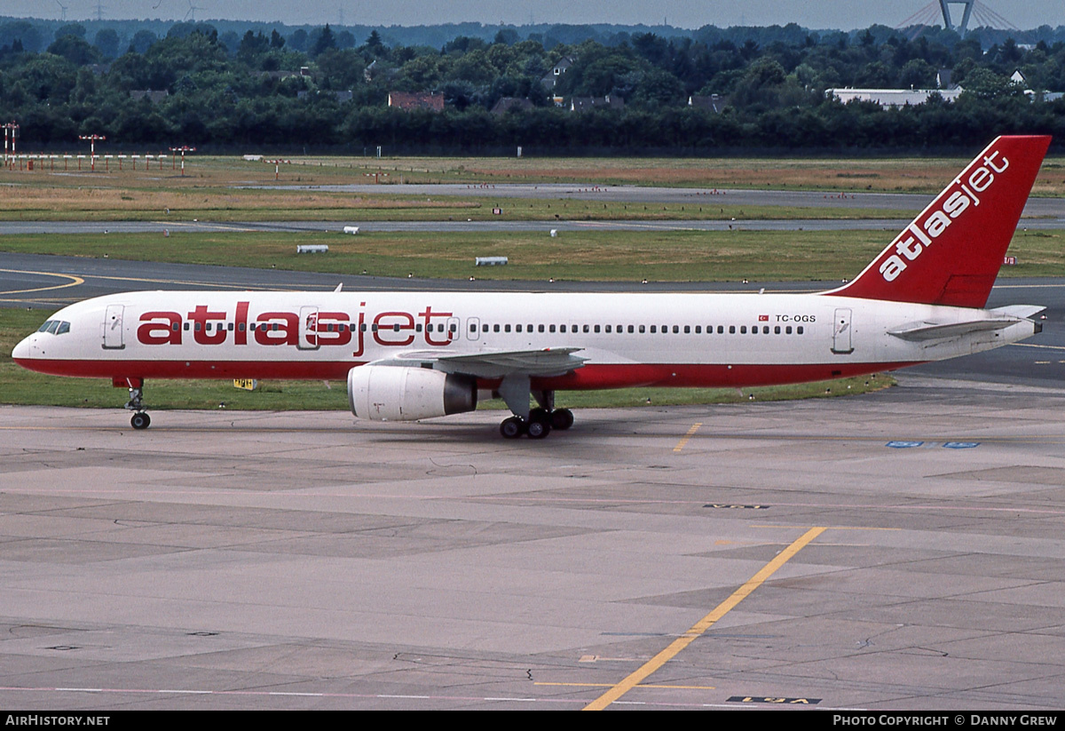 Aircraft Photo of TC-OGS | Boeing 757-256 | Atlasjet Airlines | AirHistory.net #382621