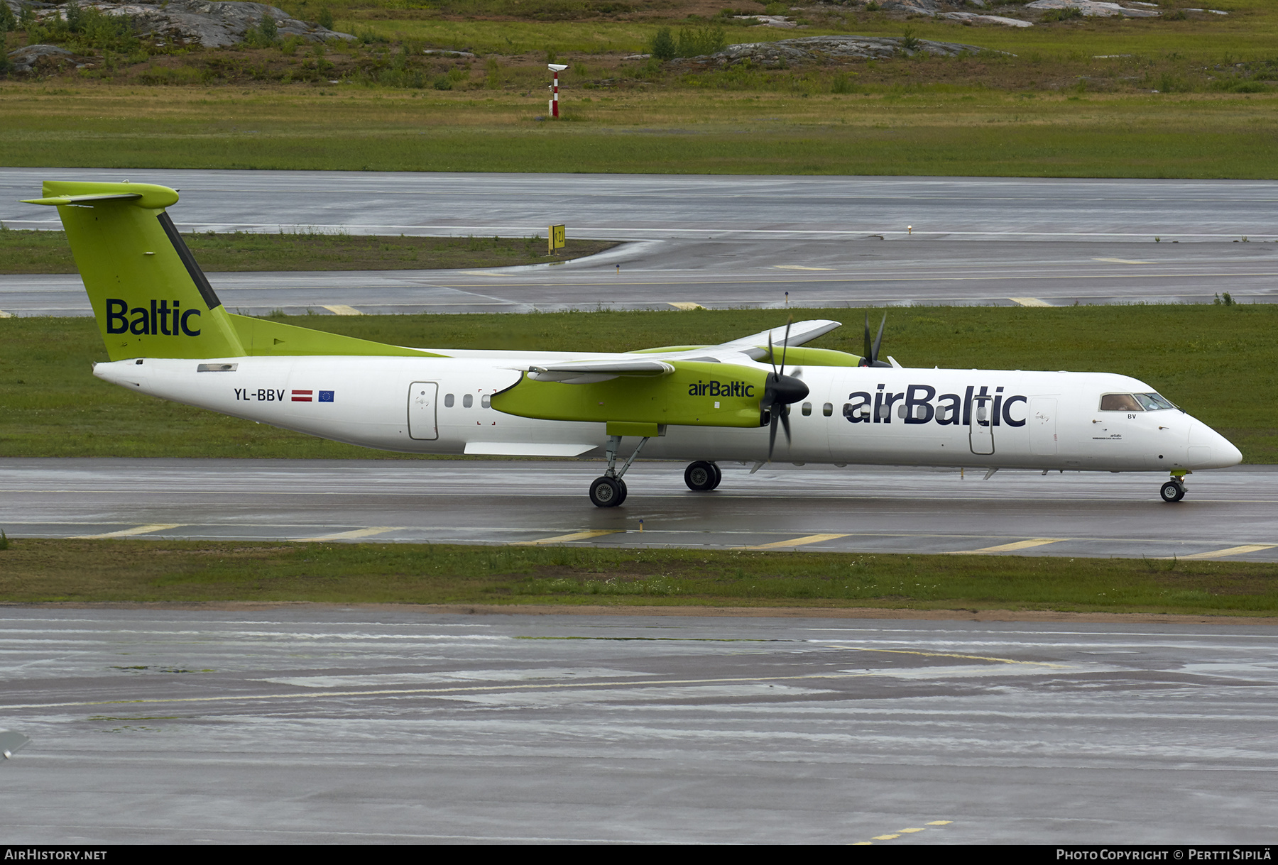 Aircraft Photo of YL-BBV | Bombardier DHC-8-402 Dash 8 | AirBaltic | AirHistory.net #382627