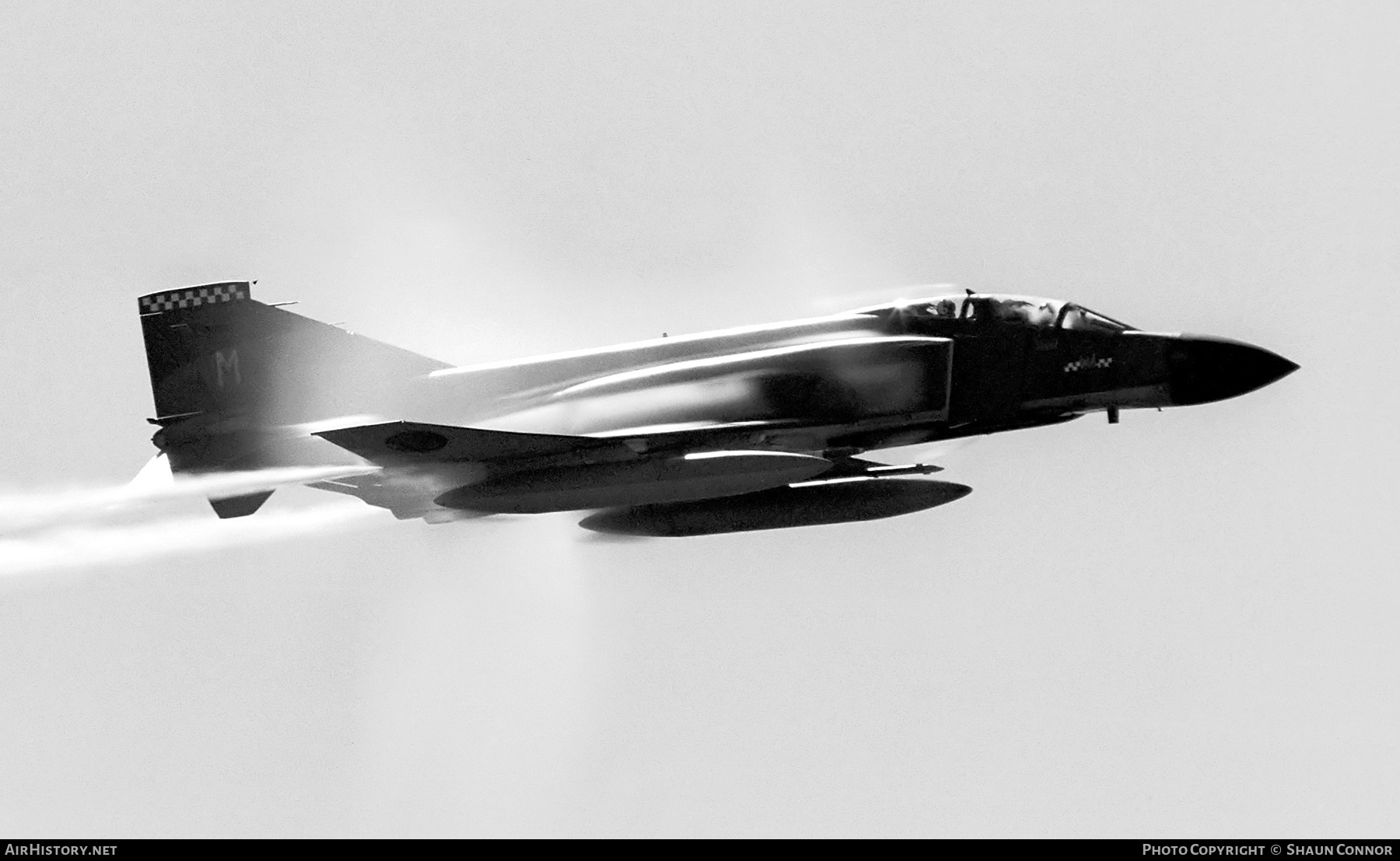 Aircraft Photo of XV494 | McDonnell Douglas F-4M Phantom FGR2 | UK - Air Force | AirHistory.net #382697