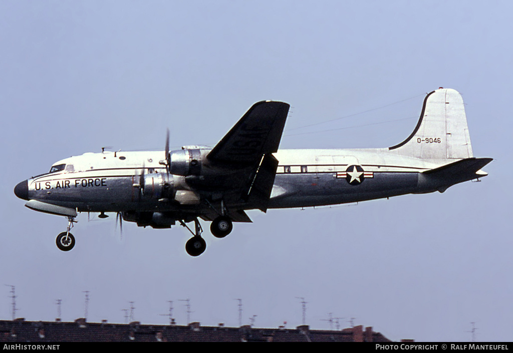 Aircraft Photo of 44-9046 / 0-9046 | Douglas C-54E Skymaster | USA - Air Force | AirHistory.net #382822