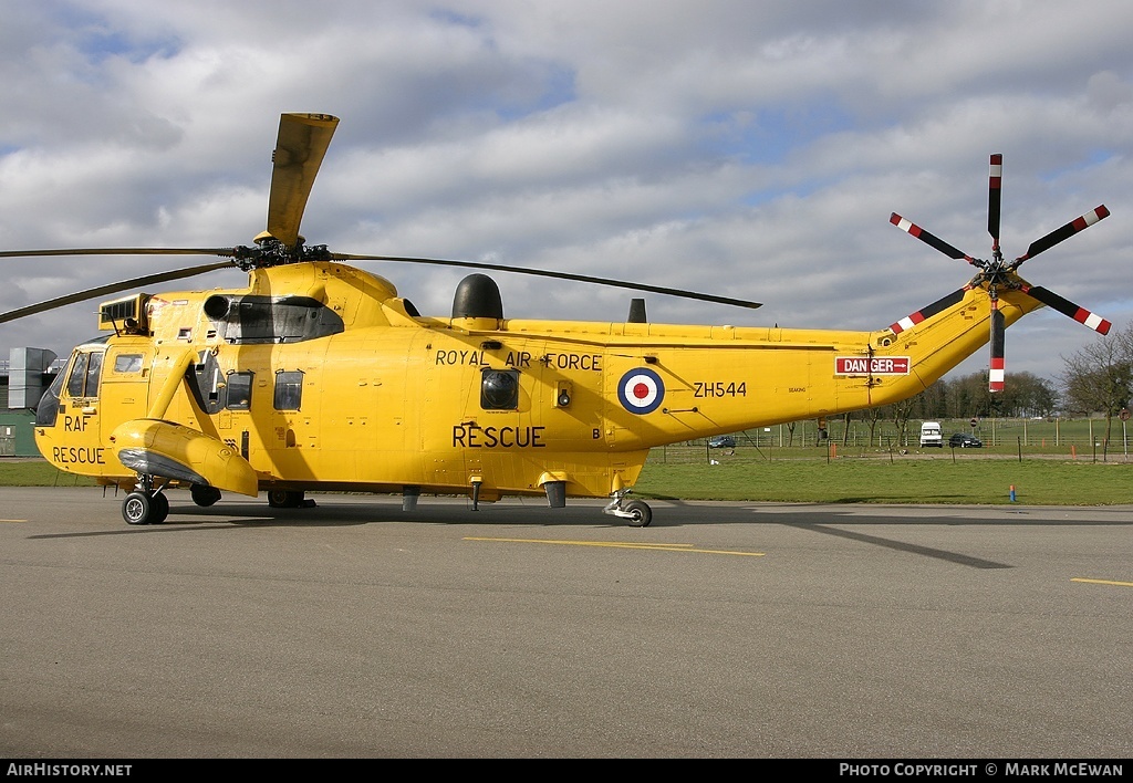 Aircraft Photo of ZH544 | Westland WS-61 Sea King HAR3A | UK - Air Force | AirHistory.net #382833
