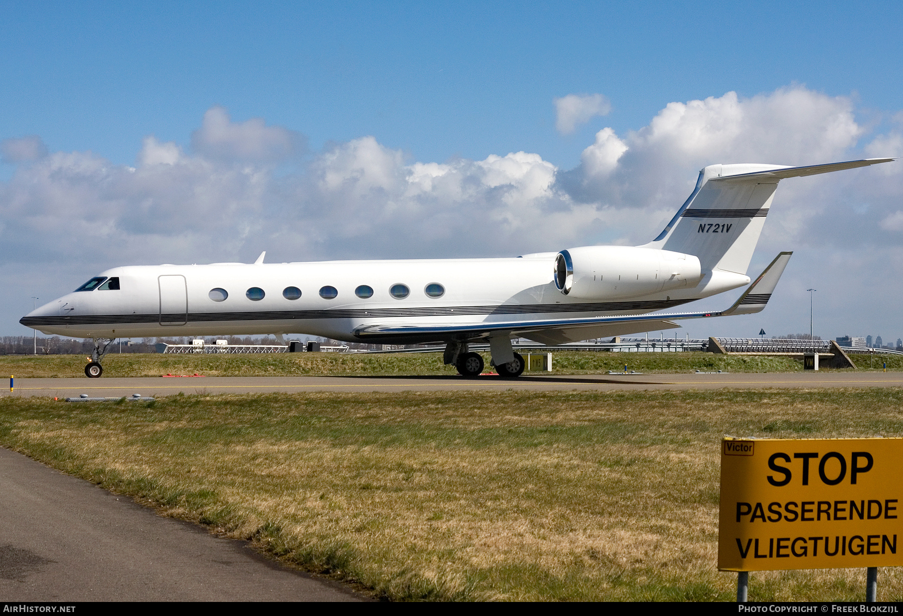 Aircraft Photo of N721V | Gulfstream Aerospace G-V-SP Gulfstream G550 | AirHistory.net #382860