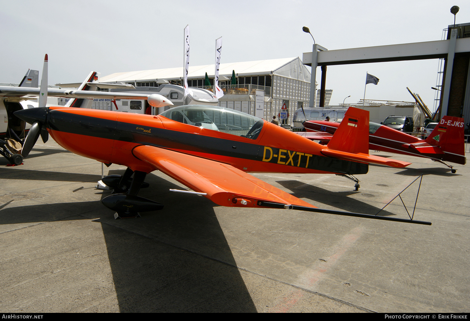 Aircraft Photo of D-EXTT | Extra EA-300L | AirHistory.net #382861