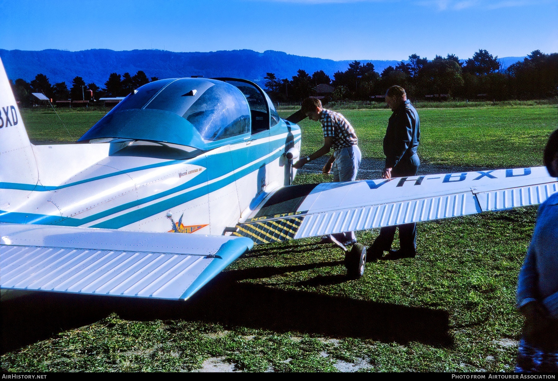 Aircraft Photo of VH-BXD | Victa Airtourer 100 | South Coast Aero Club | AirHistory.net #382875