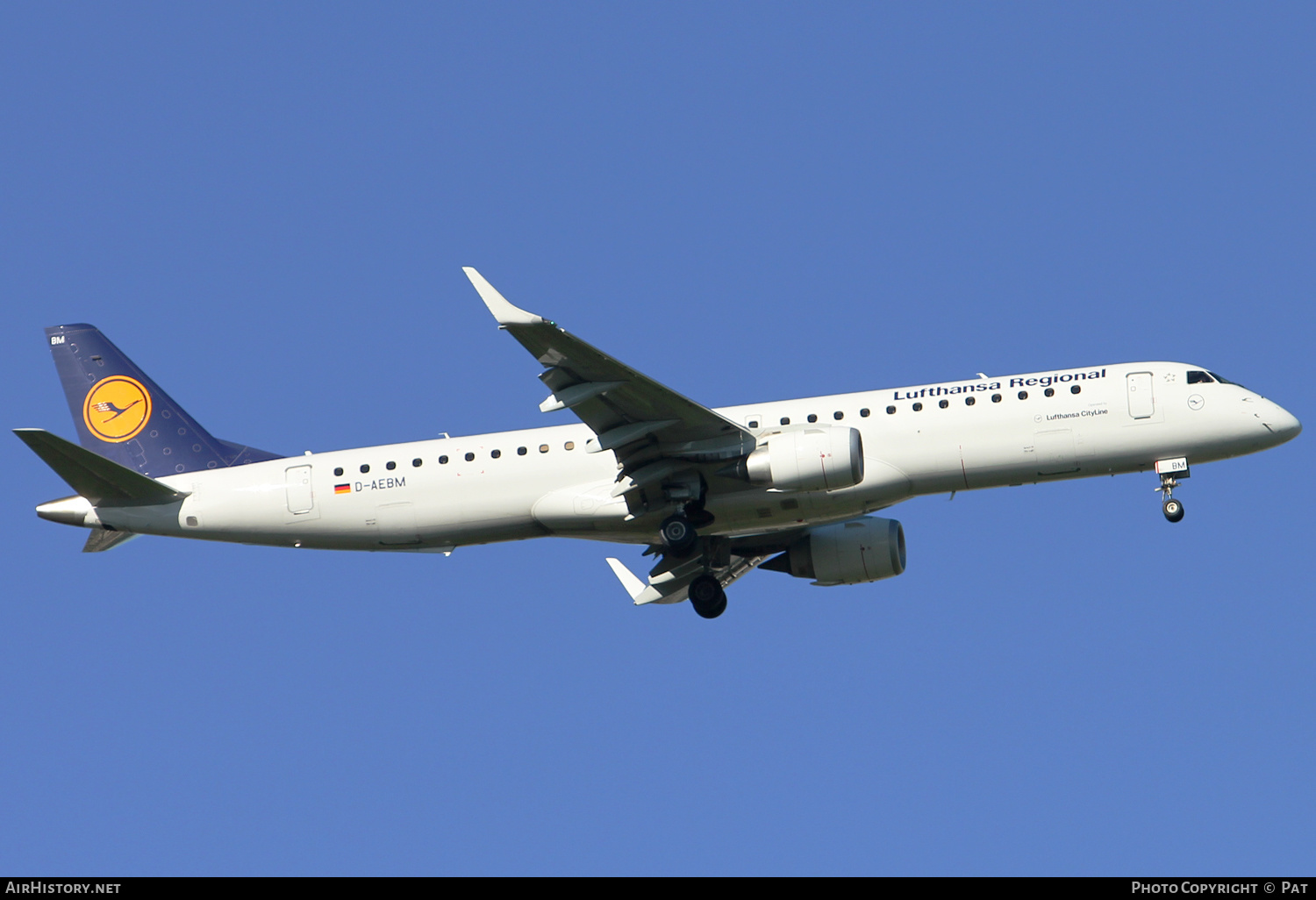 Aircraft Photo of D-AEBM | Embraer 195LR (ERJ-190-200LR) | Lufthansa Regional | AirHistory.net #382932