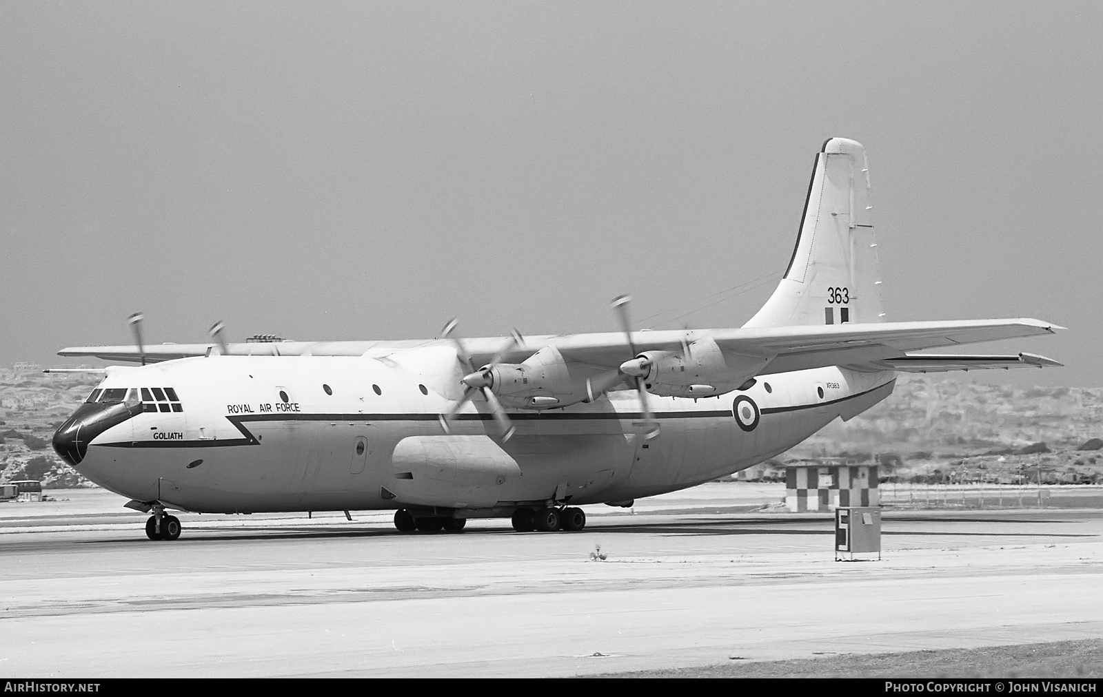 Aircraft Photo of XR363 | Short SC.5 Belfast C1 | UK - Air Force | AirHistory.net #382952