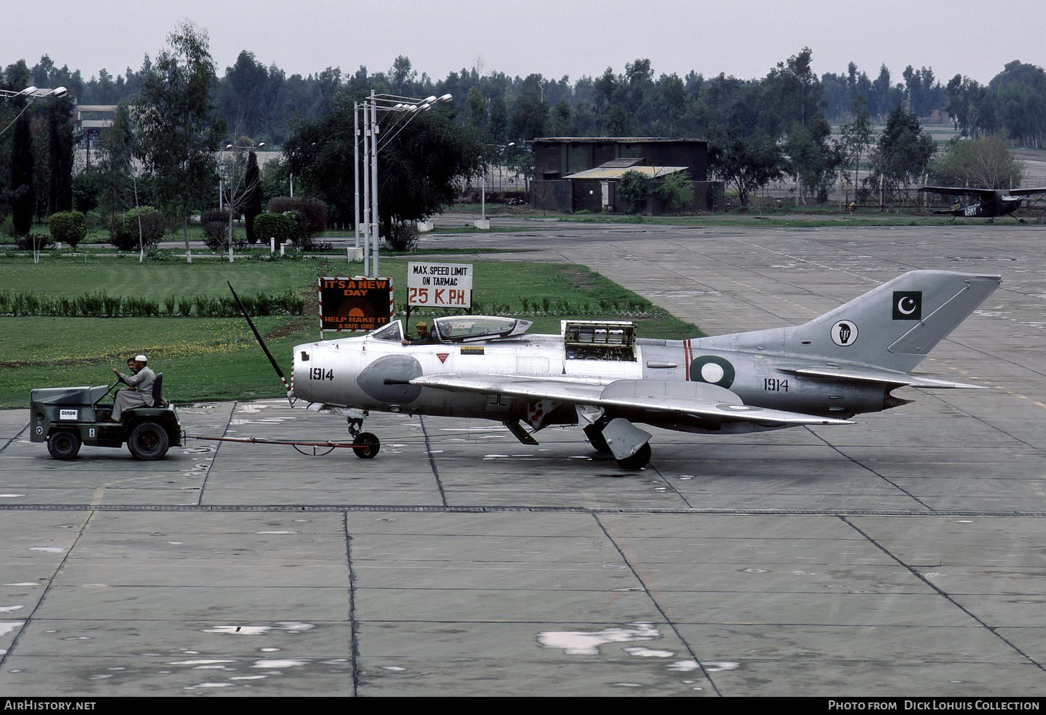 Aircraft Photo of 1914 | Shenyang F-6 | Pakistan - Air Force | AirHistory.net #383010