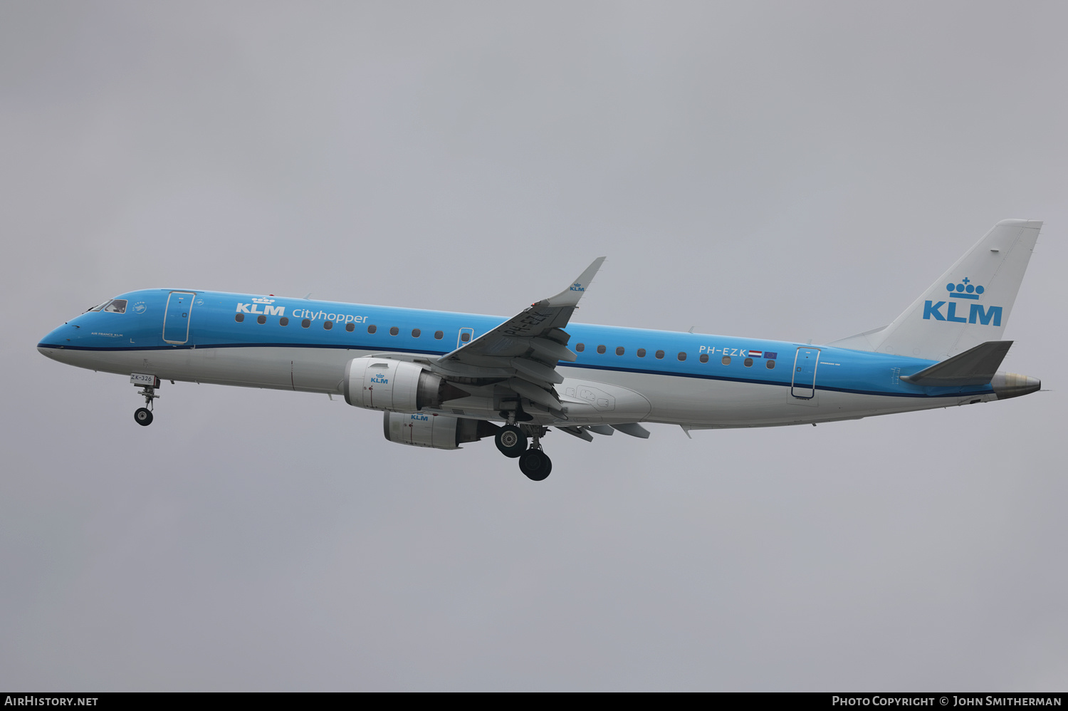 Aircraft Photo of PH-EZK | Embraer 190STD (ERJ-190-100STD) | KLM Cityhopper | AirHistory.net #383047