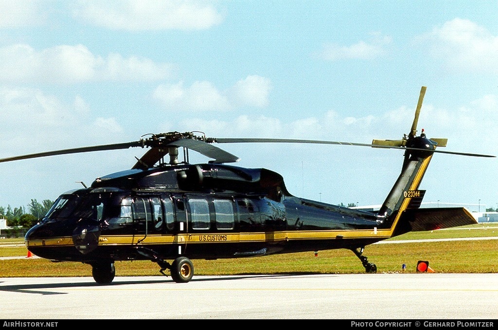 Aircraft Photo of 79-23344 / 0-23344 | Sikorsky UH-60A Black Hawk (S-70A) | USA - Customs | AirHistory.net #383185