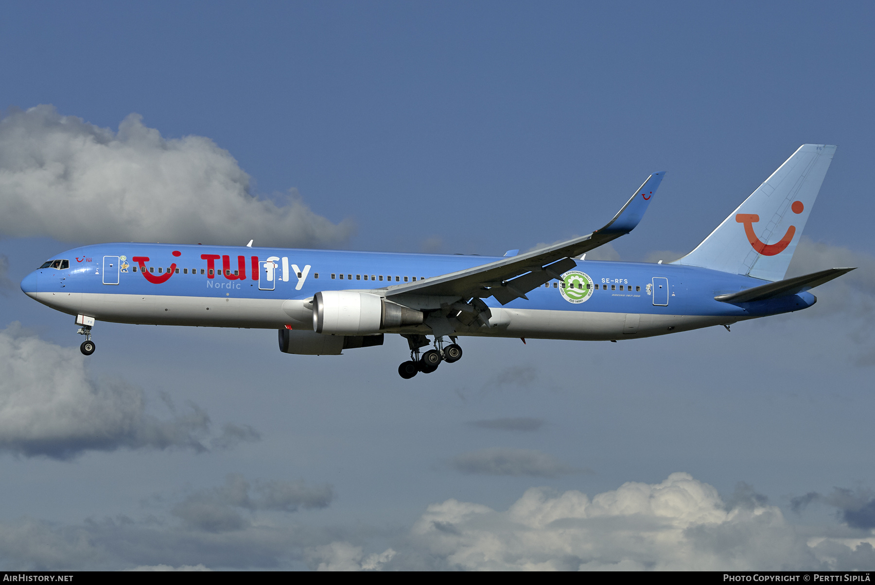 Aircraft Photo of SE-RFS | Boeing 767-304/ER | TUIfly Nordic | AirHistory.net #383217