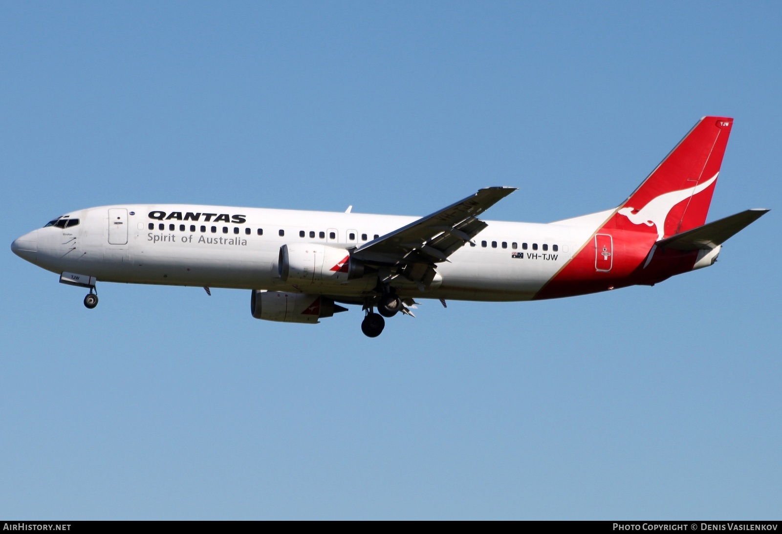 Aircraft Photo of VH-TJW | Boeing 737-4L7 | Qantas | AirHistory.net #383281