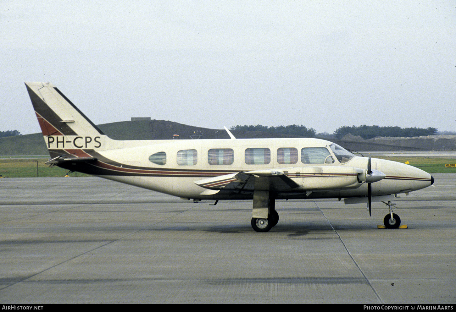 Aircraft Photo of PH-CPS | Piper PA-31-350 Navajo Chieftain | AirHistory.net #383320