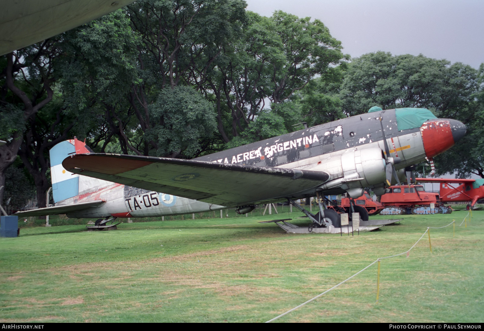 Aircraft Photo of TA-05 | Douglas C-47A Skytrain | Argentina - Air Force | AirHistory.net #383338