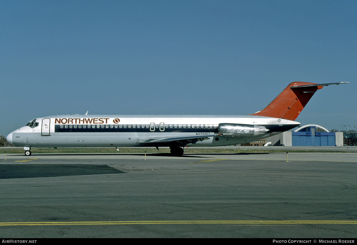 Aircraft Photo of N1798U | McDonnell Douglas DC-9-31 | Northwest Airlines | AirHistory.net #383387