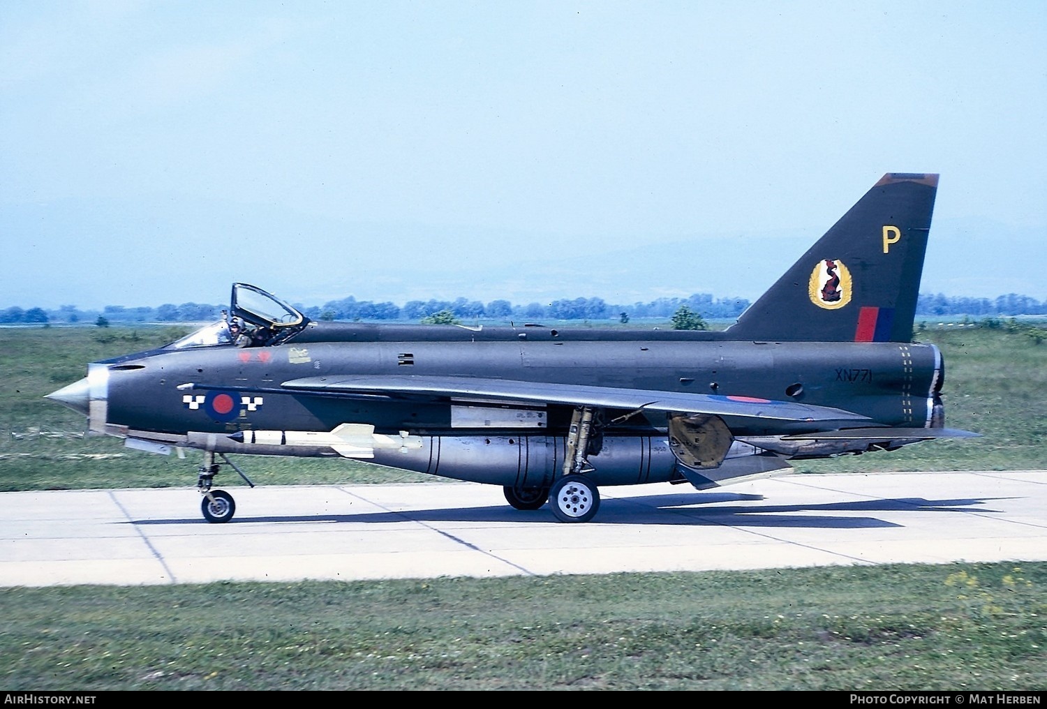 Aircraft Photo of XN771 | English Electric Lightning F2A | UK - Air Force | AirHistory.net #383392