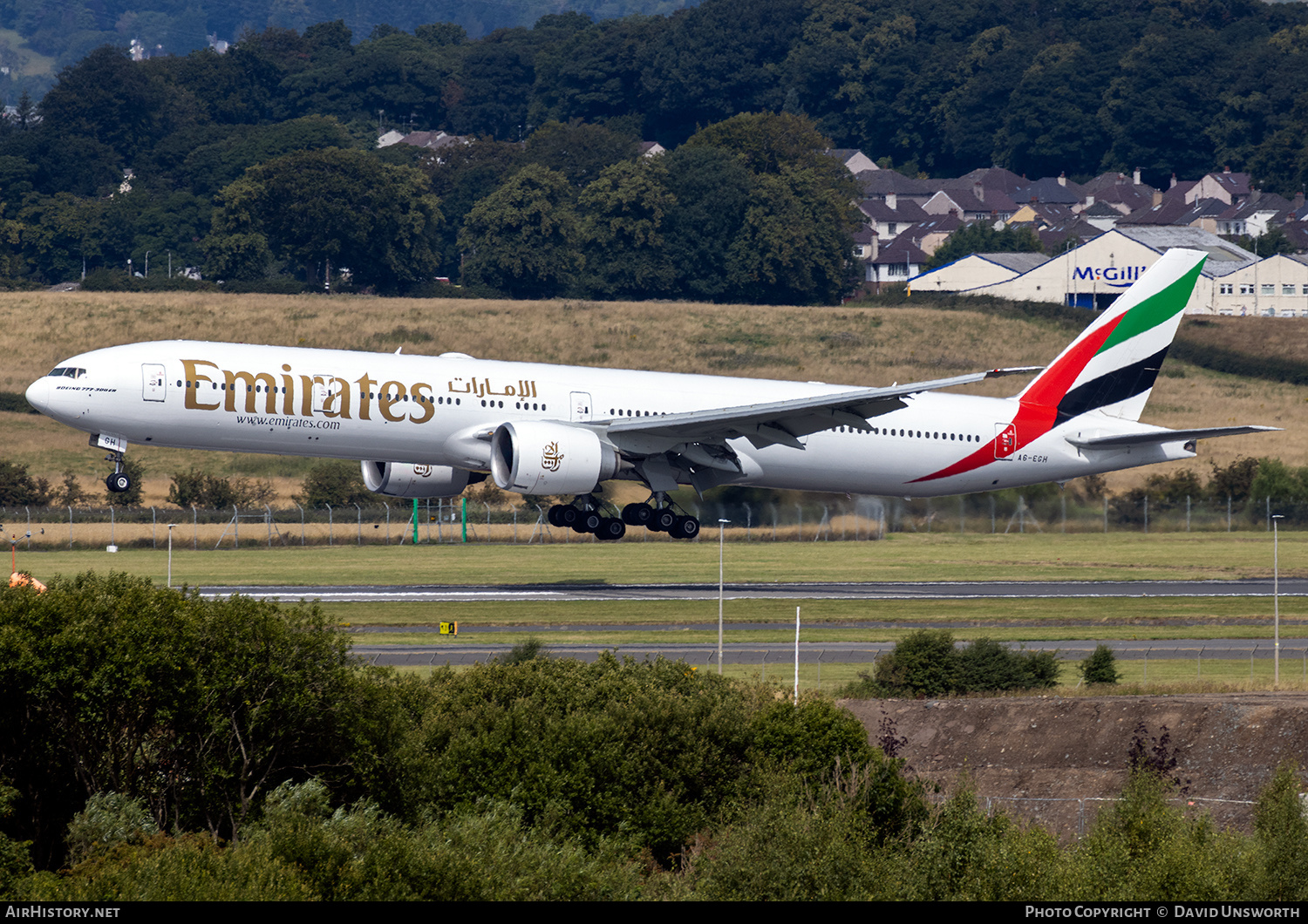 Aircraft Photo of A6-EGH | Boeing 777-31H/ER | Emirates | AirHistory.net #383539