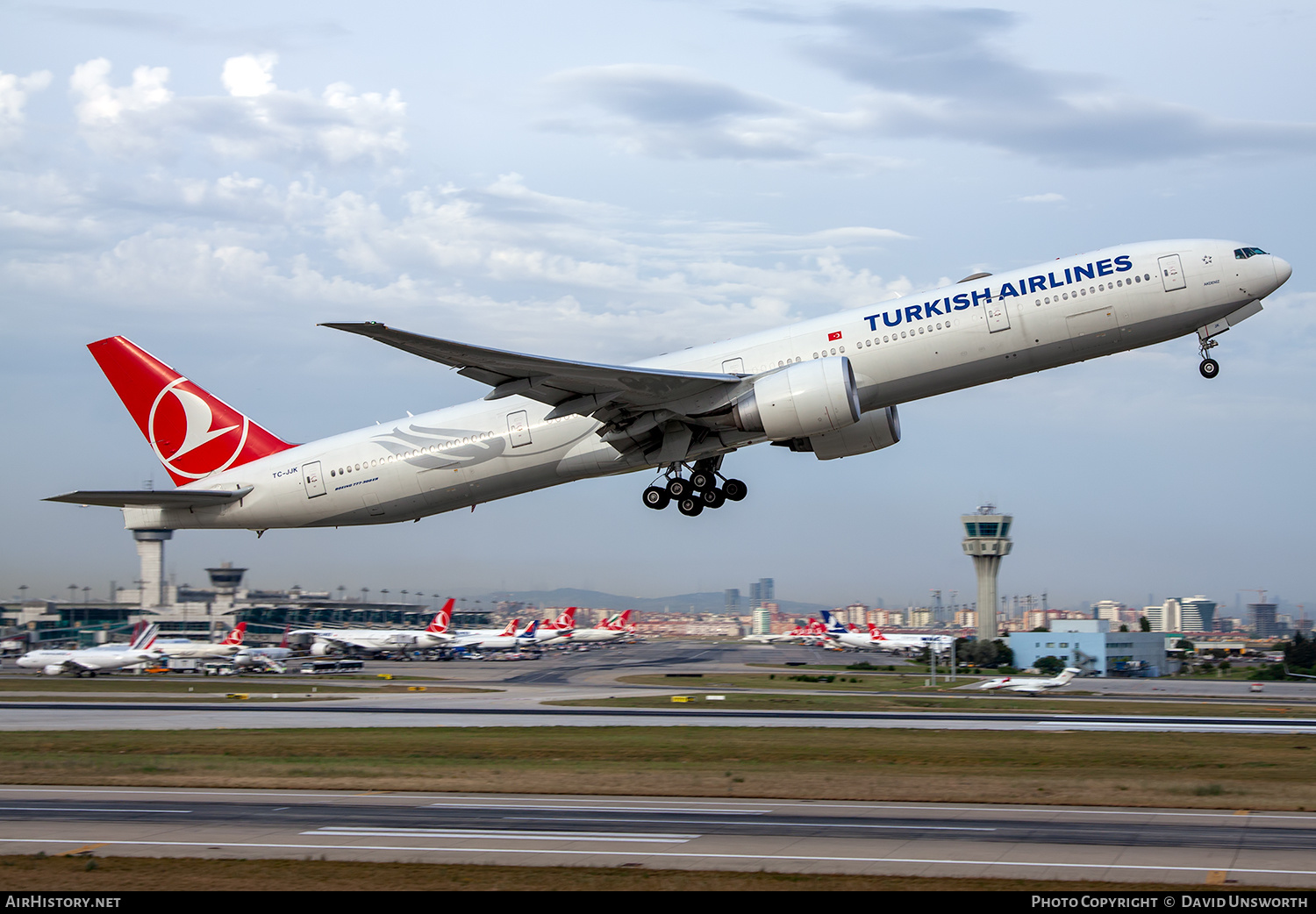 Aircraft Photo of TC-JJK | Boeing 777-312/ER | Turkish Airlines | AirHistory.net #383577