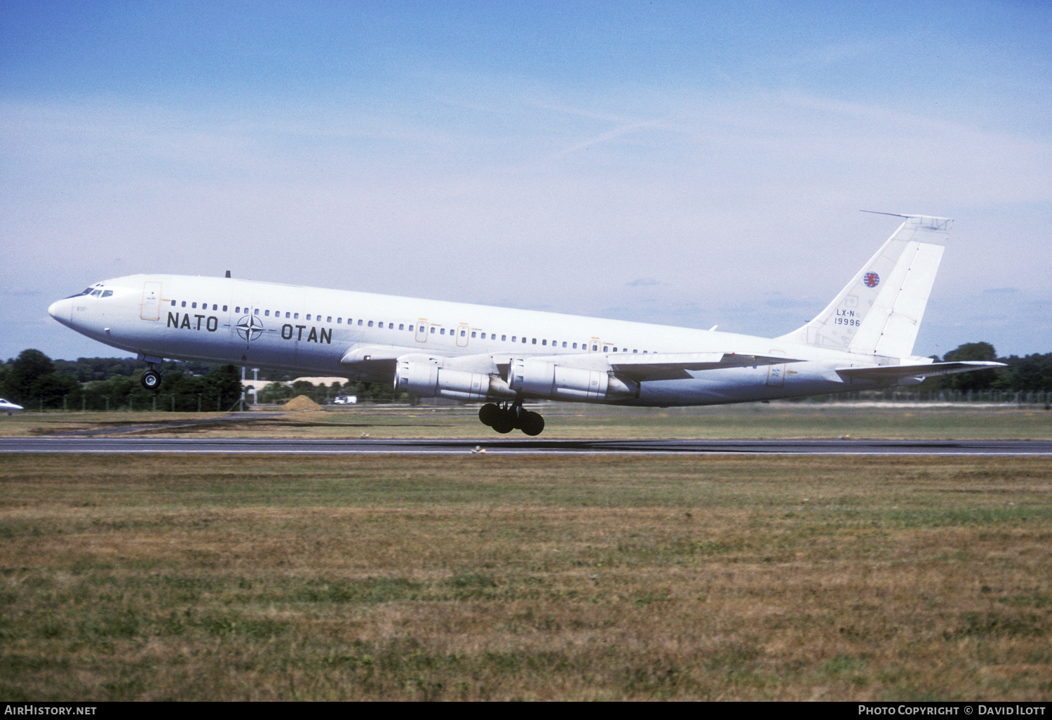 Aircraft Photo of LX-N19996 | Boeing 707-329C | Luxembourg - NATO | AirHistory.net #383705