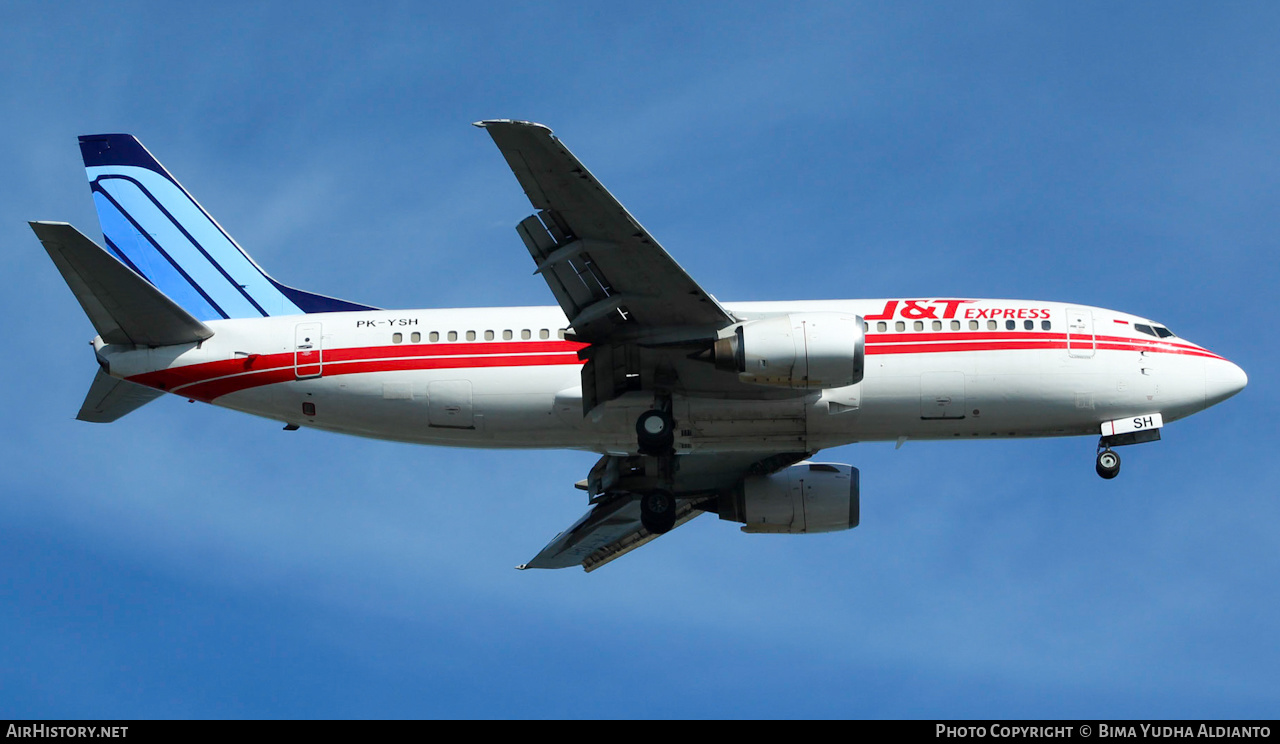 Aircraft Photo of PK-YSH | Boeing 737-3L9 | J&T Express | AirHistory.net #383729